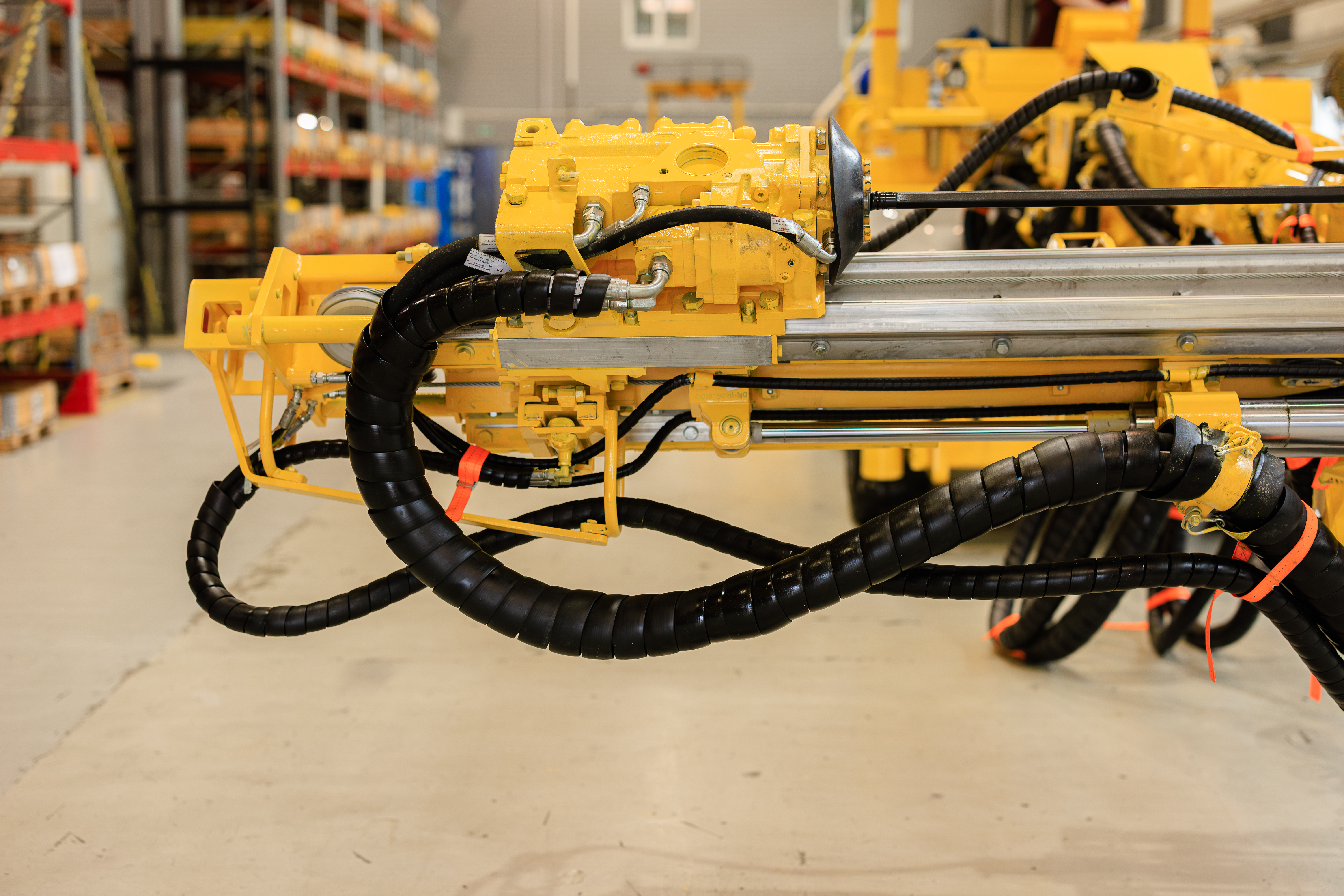 Мал, да удал: Гидравлический перфоратор RD314 для анкероустановщиков производства АО «Машиностроительный холдинг» 